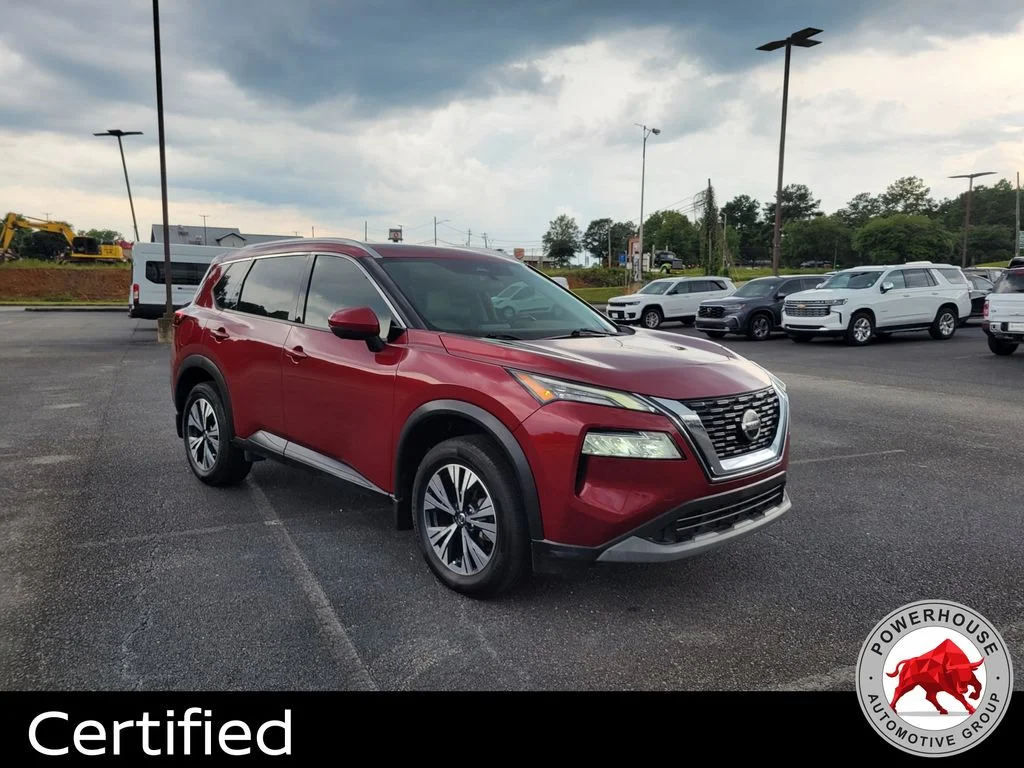 Used 2021 Red Nissan SV image 8
