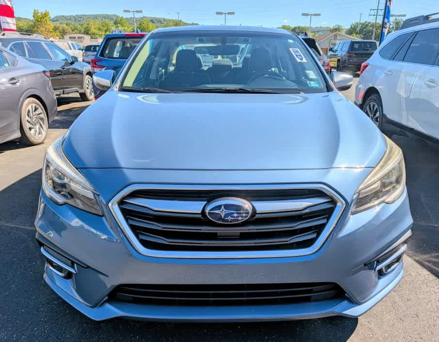 Used 2018 Heritage Blue Metallic Subaru Limited image 2