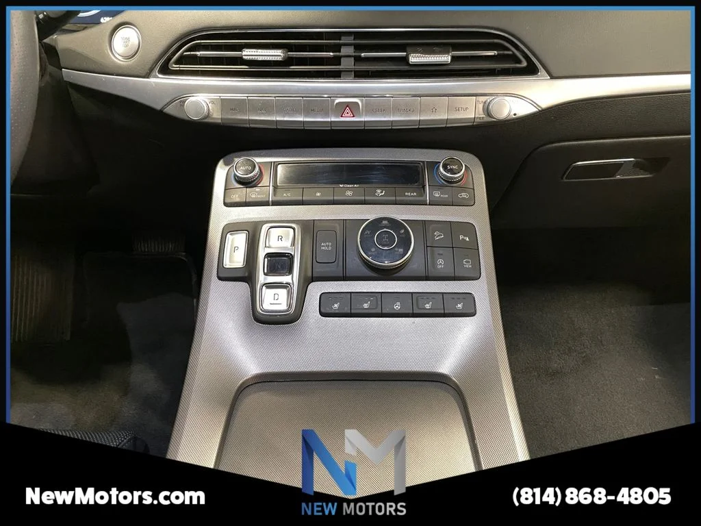 Used 2022 Black Hyundai Calligraphy image 11
