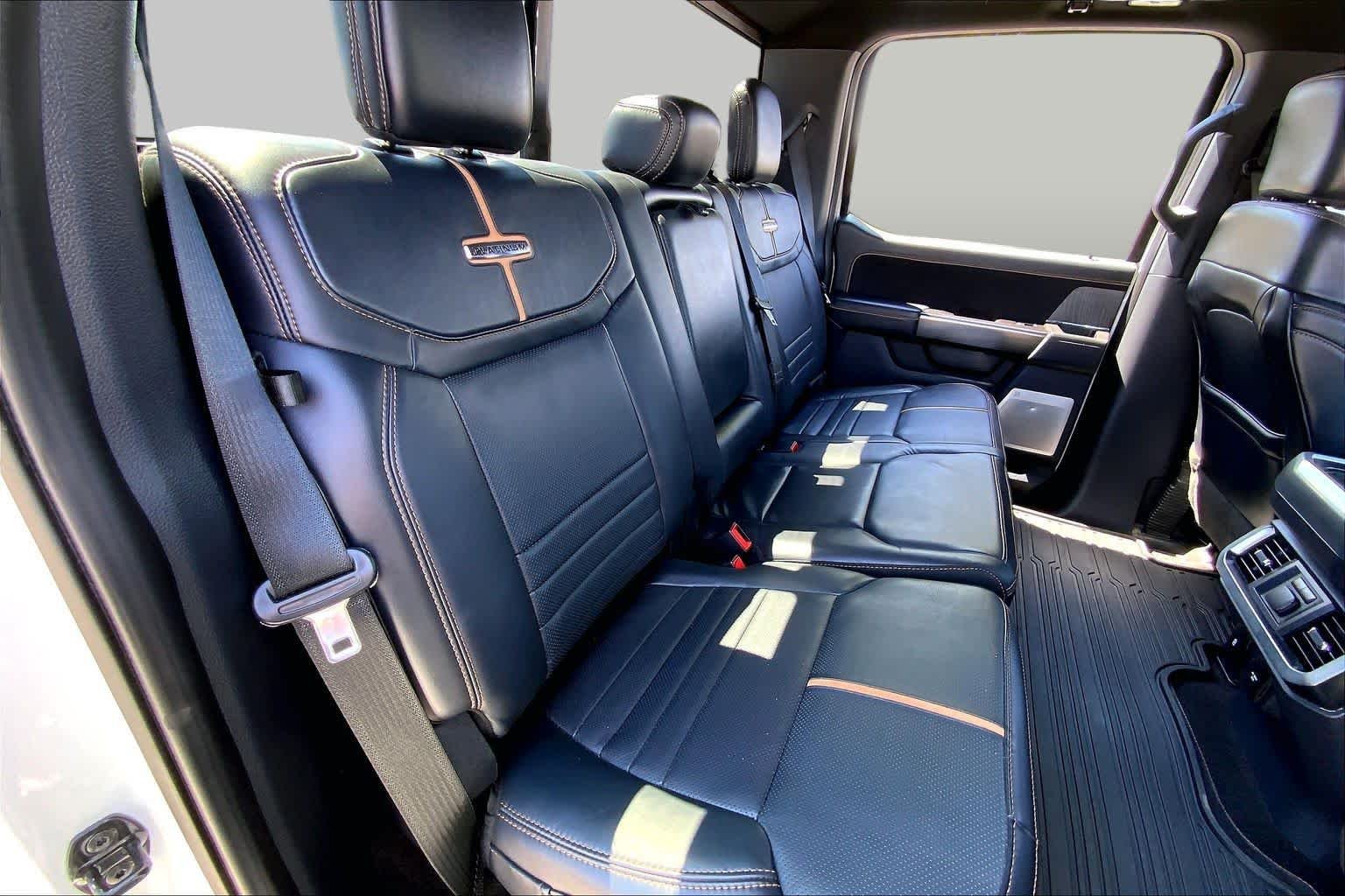 Used 2022 Star White Metallic Tri-Coat Ford Platinum image 20