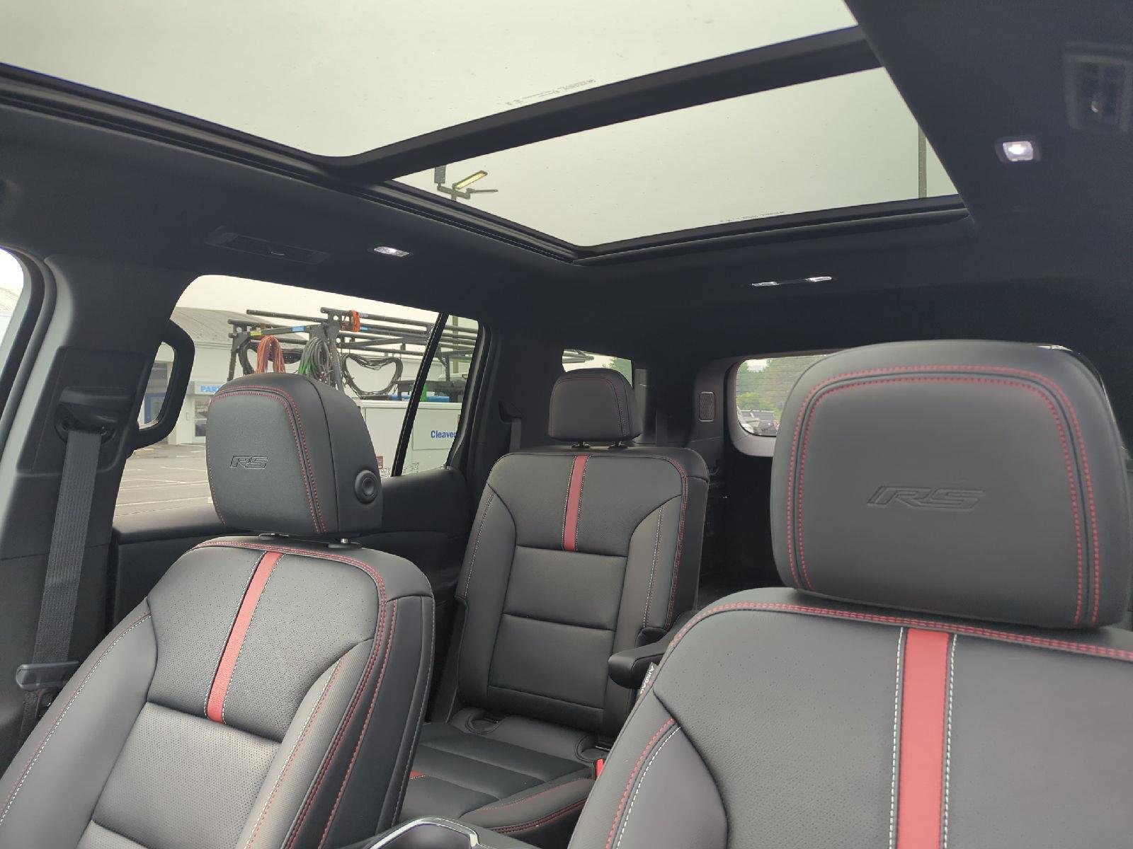 Used 2025 Sterling Gray Metallic Chevrolet AWD RS image 12