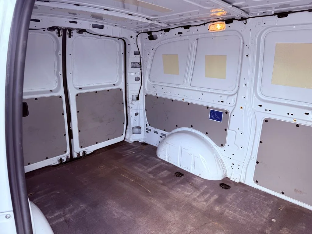 Used 2022 White Mercedes-Benz Cargo image 22