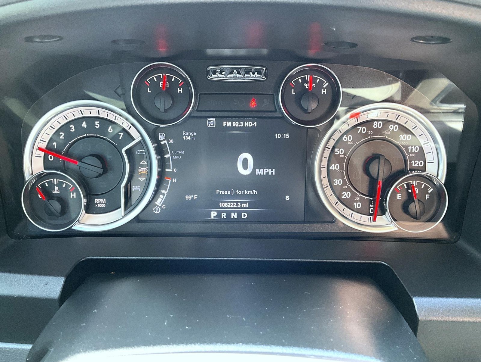 Used 2018 Silver Ram Big Horn image 16
