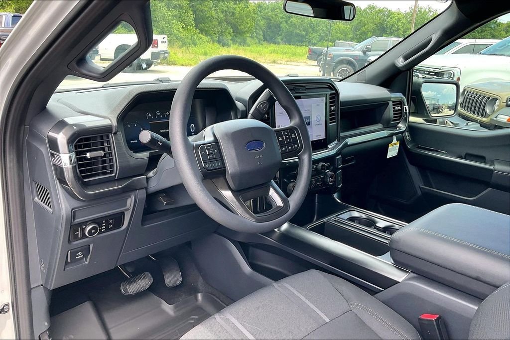 New 2026 Avalanche Ford STX image 5
