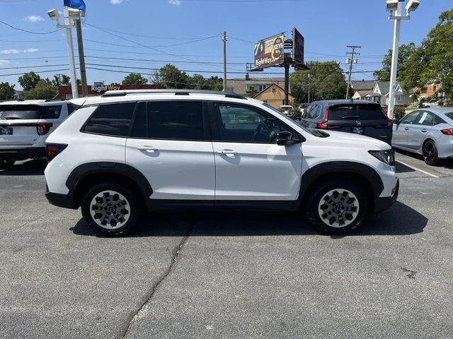 Used 2025 Silver Honda TrailSport image 11