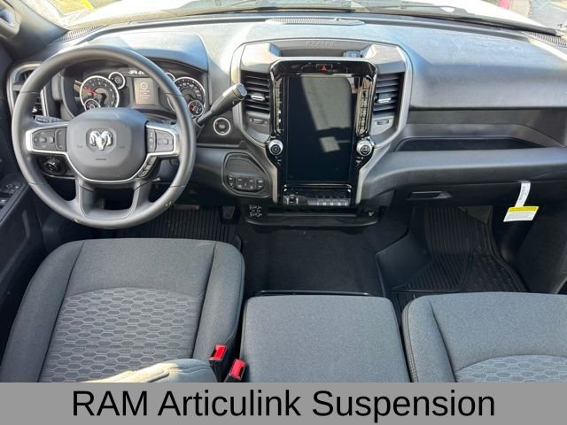 New 2026 Bright White Clearcoat RAM Tradesman image 19
