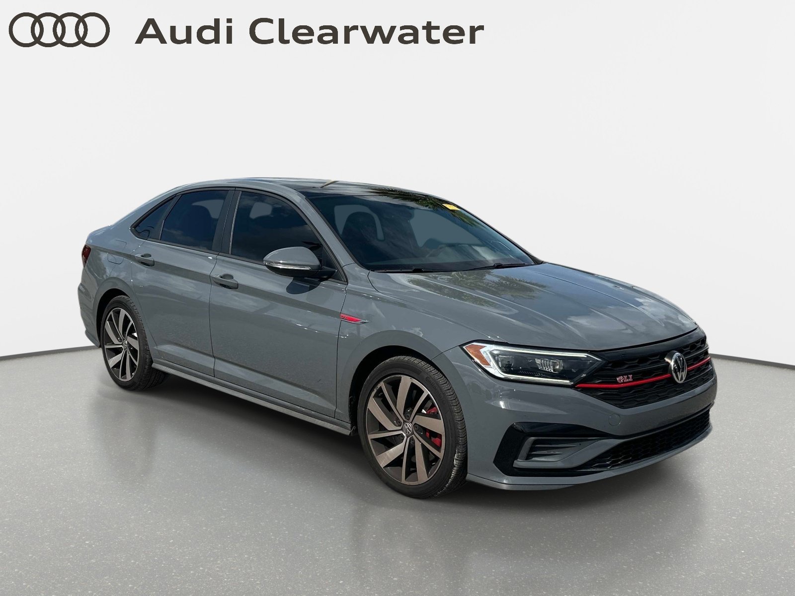 Used 2020 Gray Volkswagen Autobahn image 4