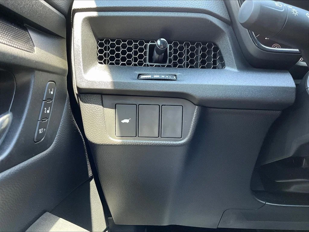 New 2026 Platinum White Pearl Honda AWD Sport-L Hybrid image 16