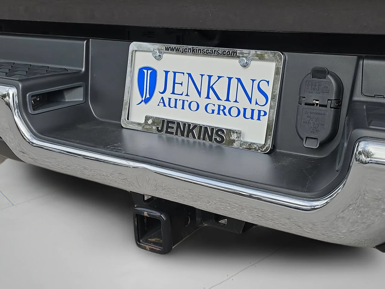 Used 2023 Granite Crystal Metallic Clearcoat Ram Laramie image 17