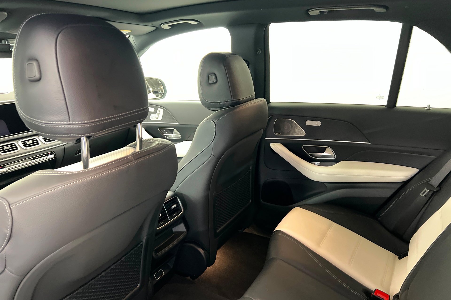 New 2026 Polar White Mercedes-Benz GLE 450 image 45