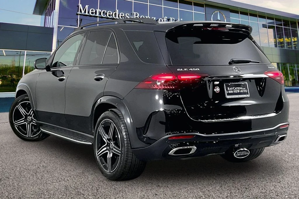 Used 2026 Black Mercedes-Benz GLE 450 image 2