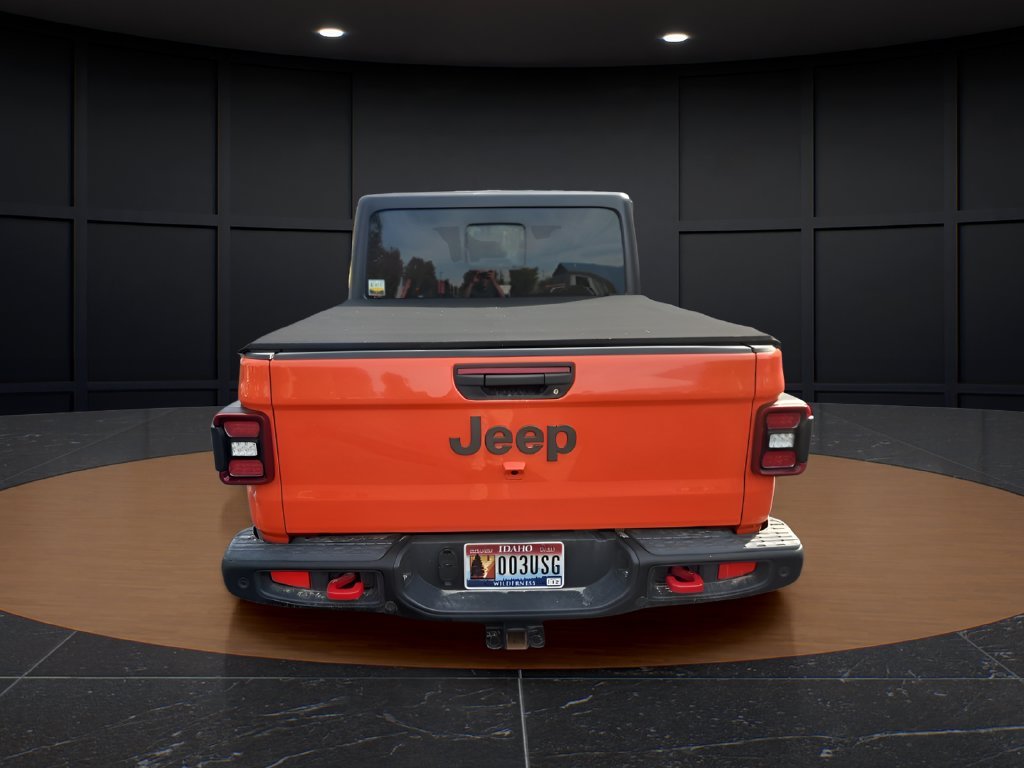 Used 2023 Orange Jeep Rubicon image 4