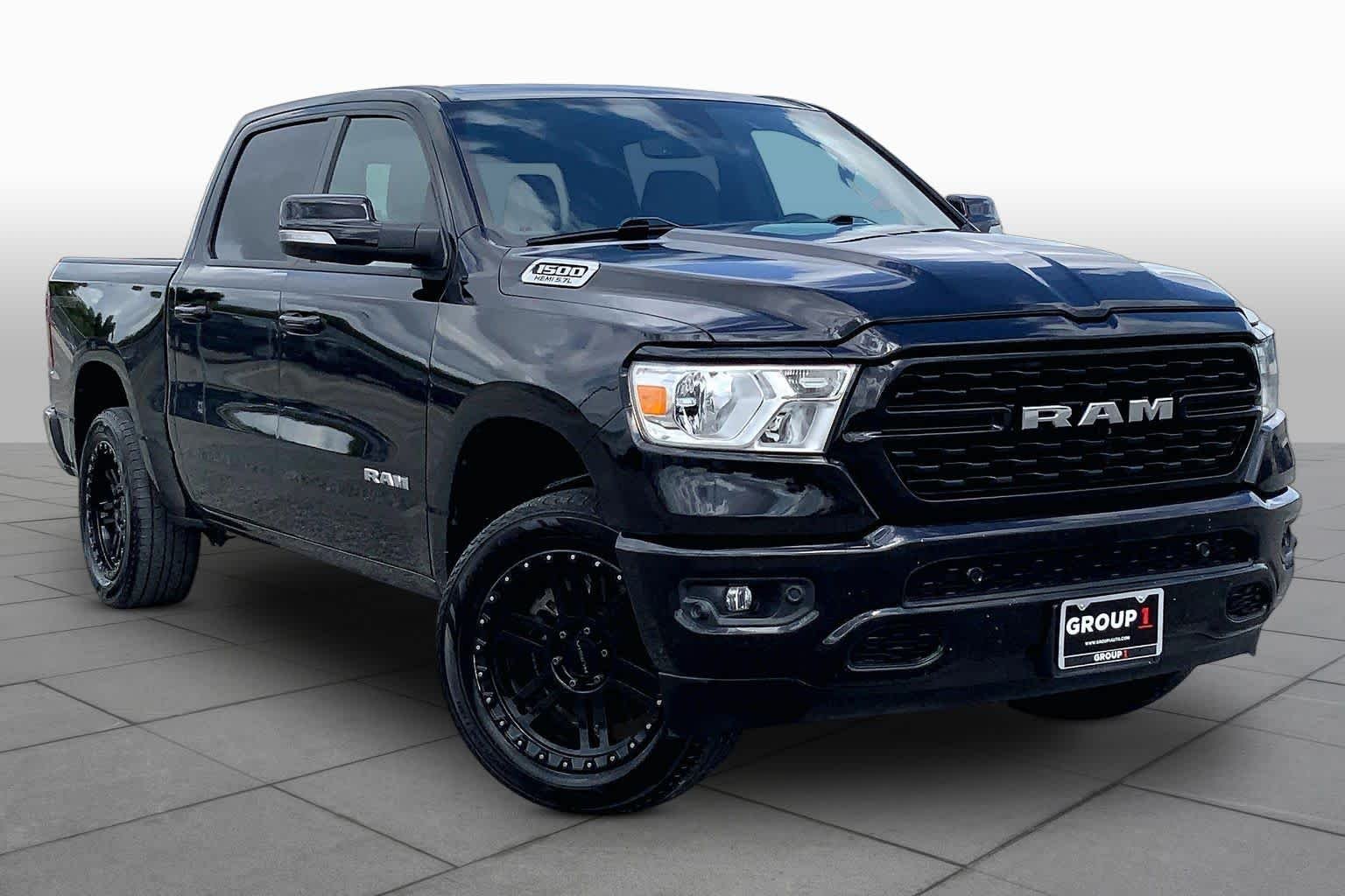 Used 2022 Diamond Black Crystal Pearlcoat Ram Lone Star image 3