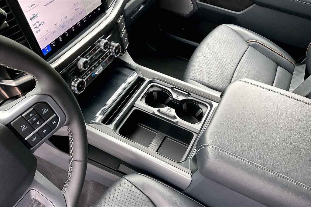 New 2026 Ford Super Duty F-250 Lariat 4D Crew Cab