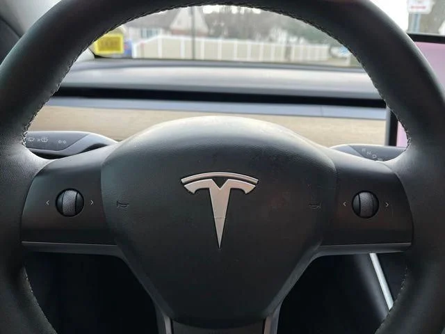 Used 2020 White Tesla Long Range image 41