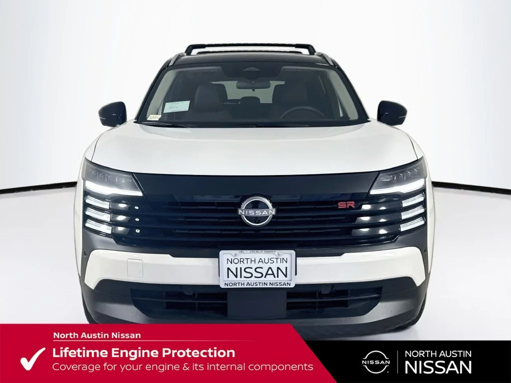 New 2026 White Nissan SR image 3