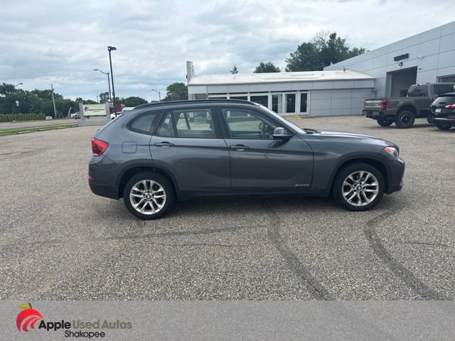 Used 2015 Gray BMW xDrive28i image 6
