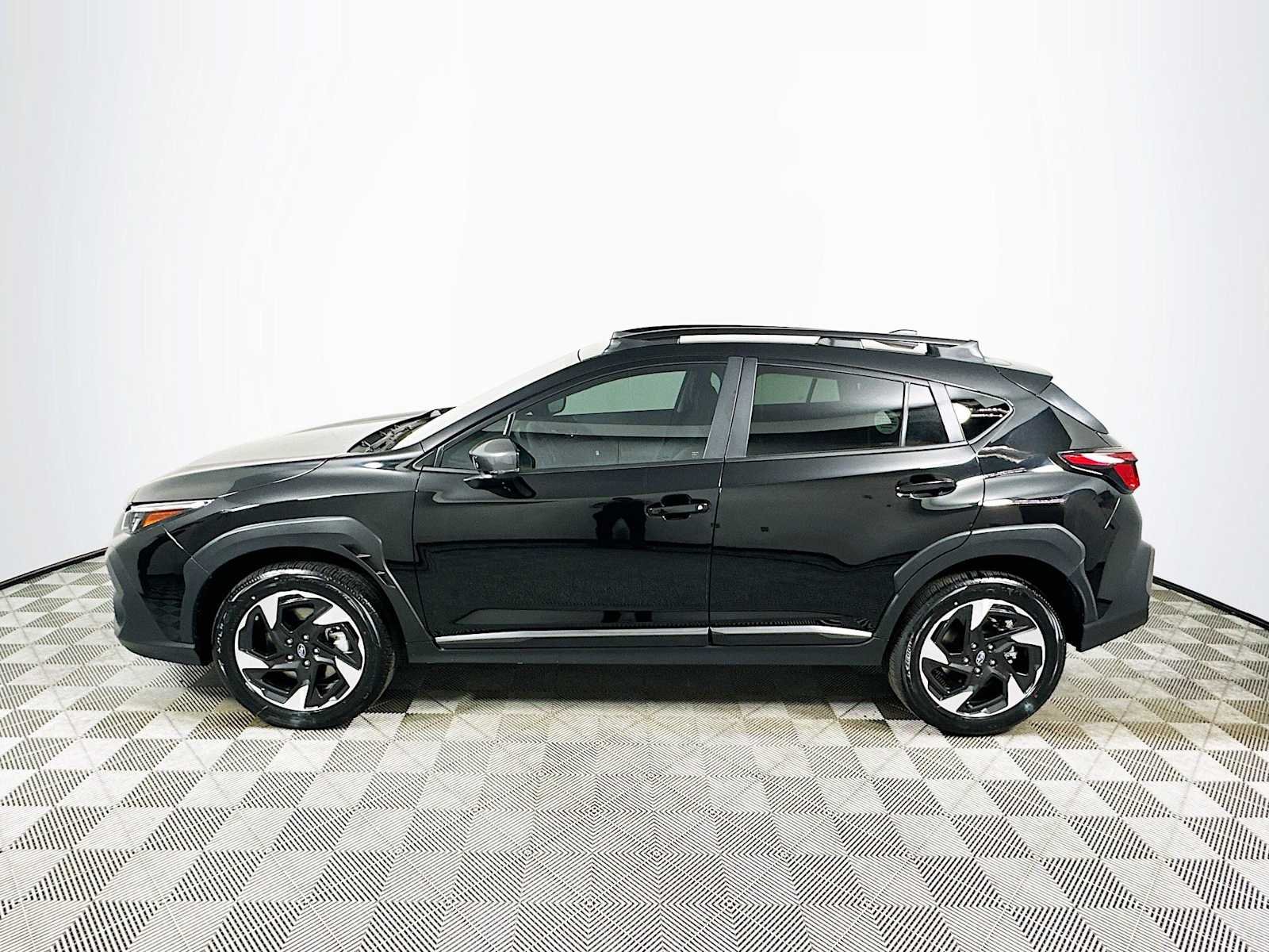 2025 Subaru Crosstrek Limited - Photo 4