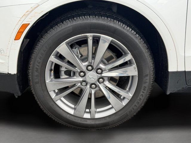 Used 2023 White Cadillac Premium Luxury image 17
