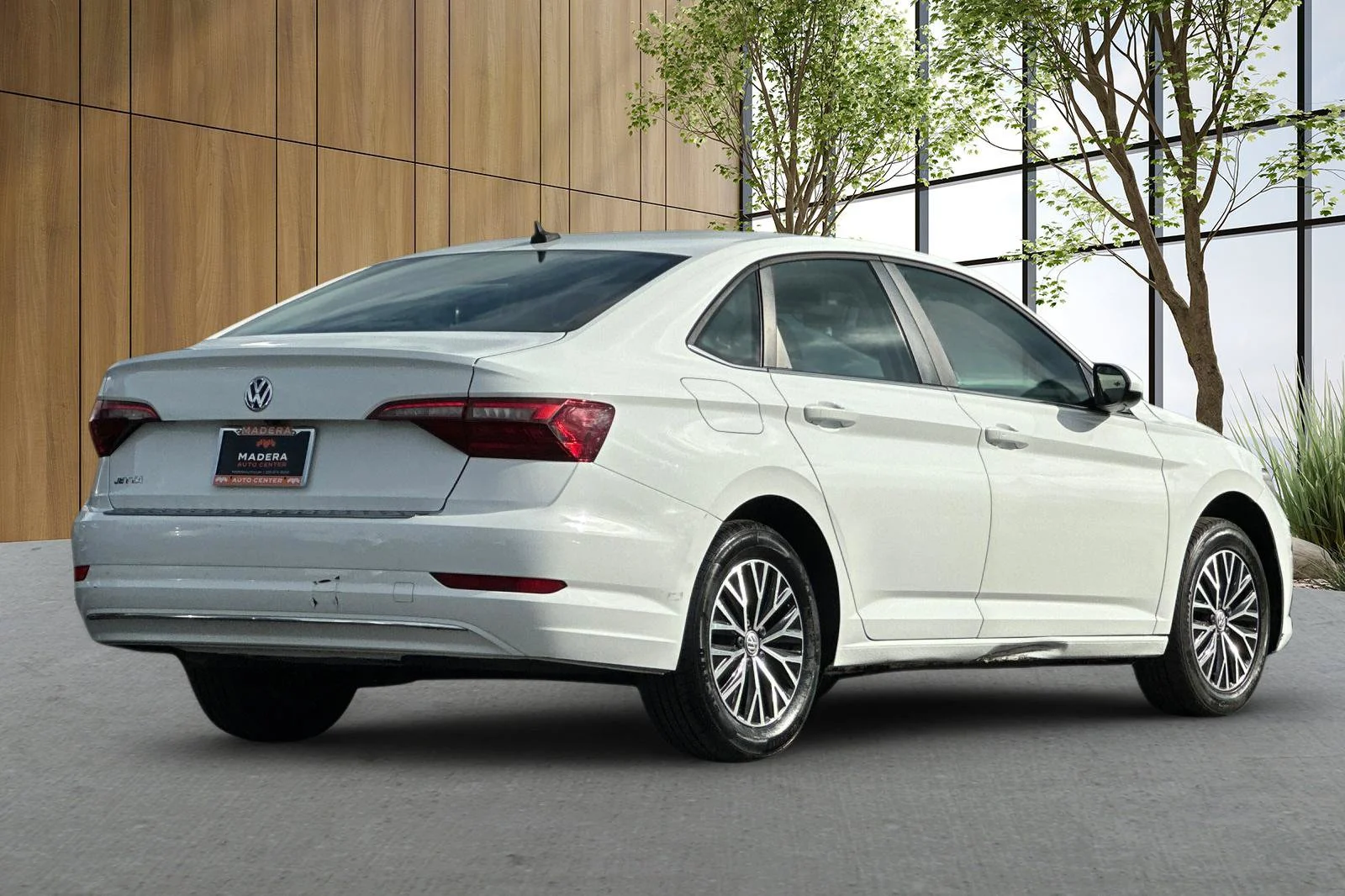 Used 2020 White Volkswagen S image 4