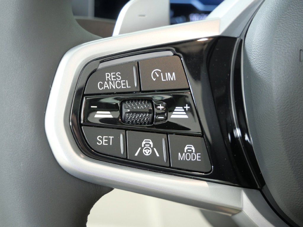 Used 2026 White BMW 330i xDrive image 40