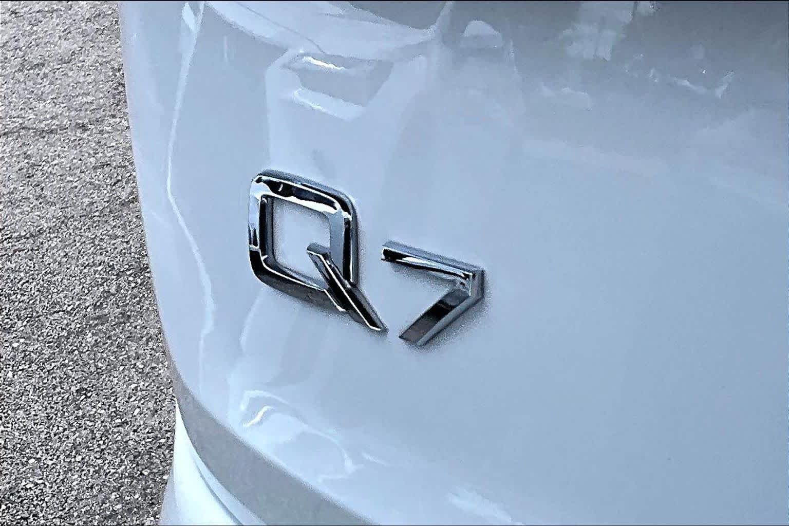 Used 2022 Carrara White Audi Premium Plus image 10