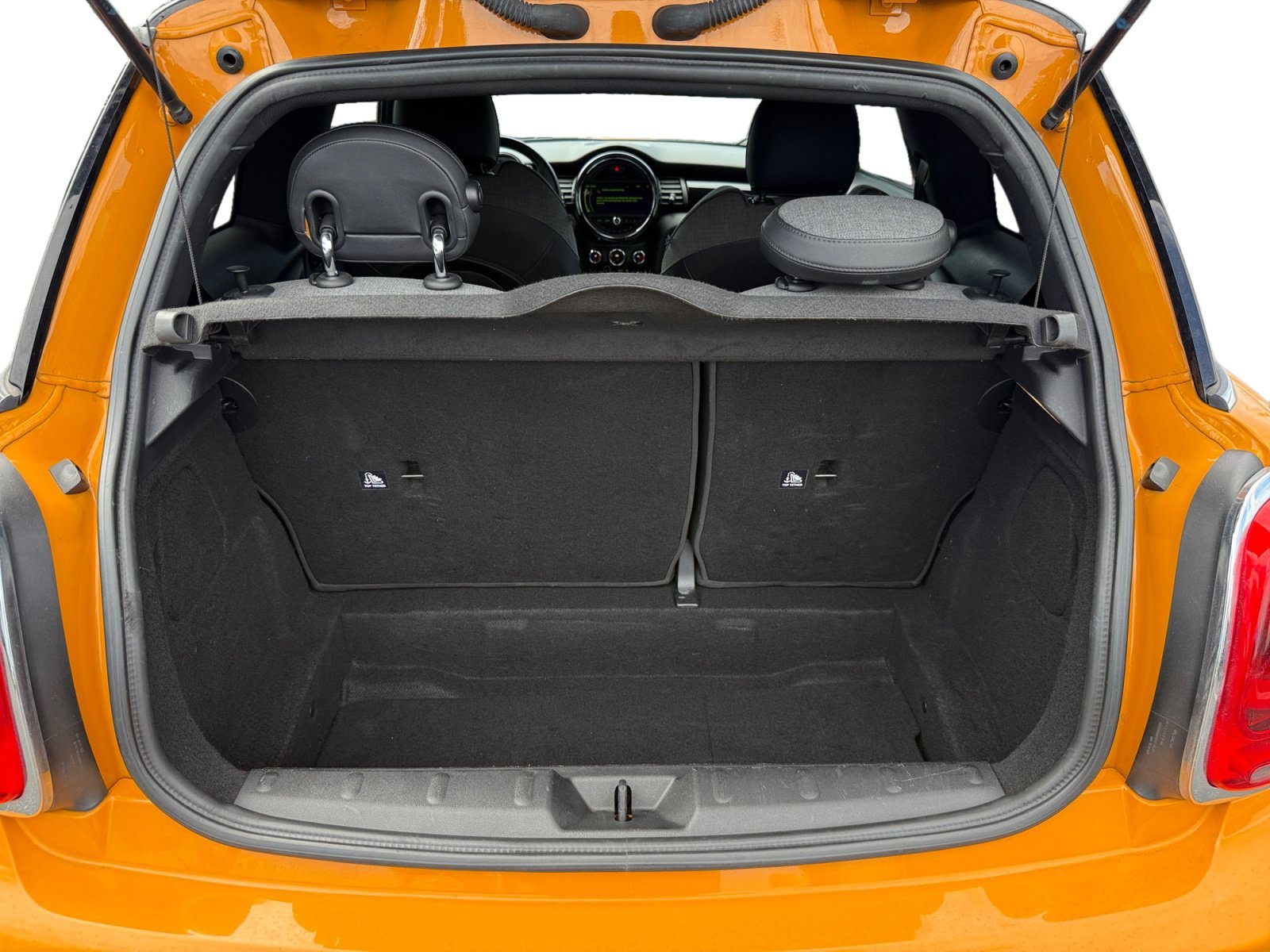 Used 2015 Volcanic Orange MINI Base image 17