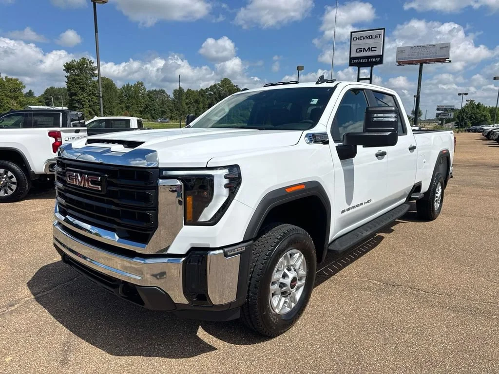 New 2026 Summit White GMC Pro image 3