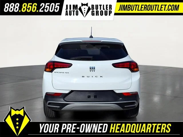 Used 2025 Summit White Buick Preferred image 17