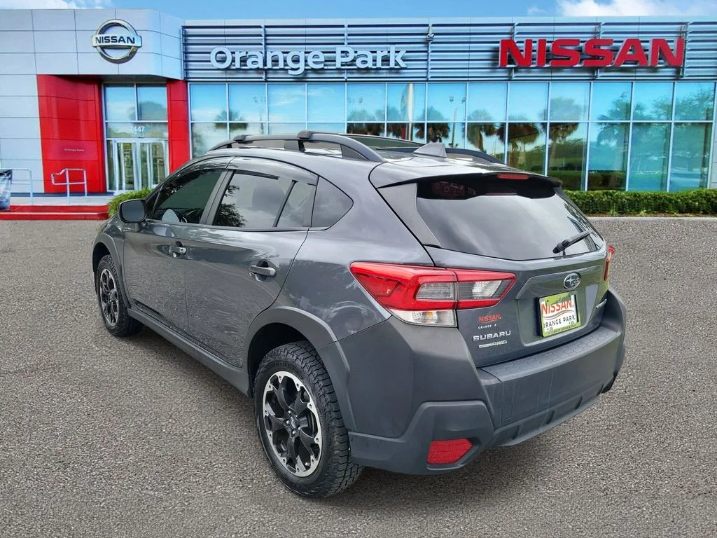Used 2023 Gray Metallic Subaru Premium image 3