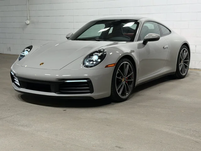 2021 Porsche 911 Carrera