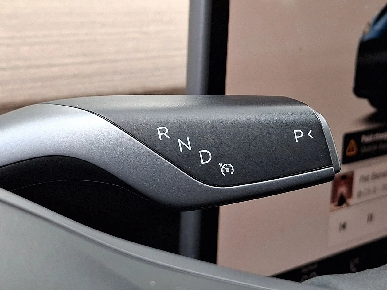Used 2022  Tesla Long Range image 15