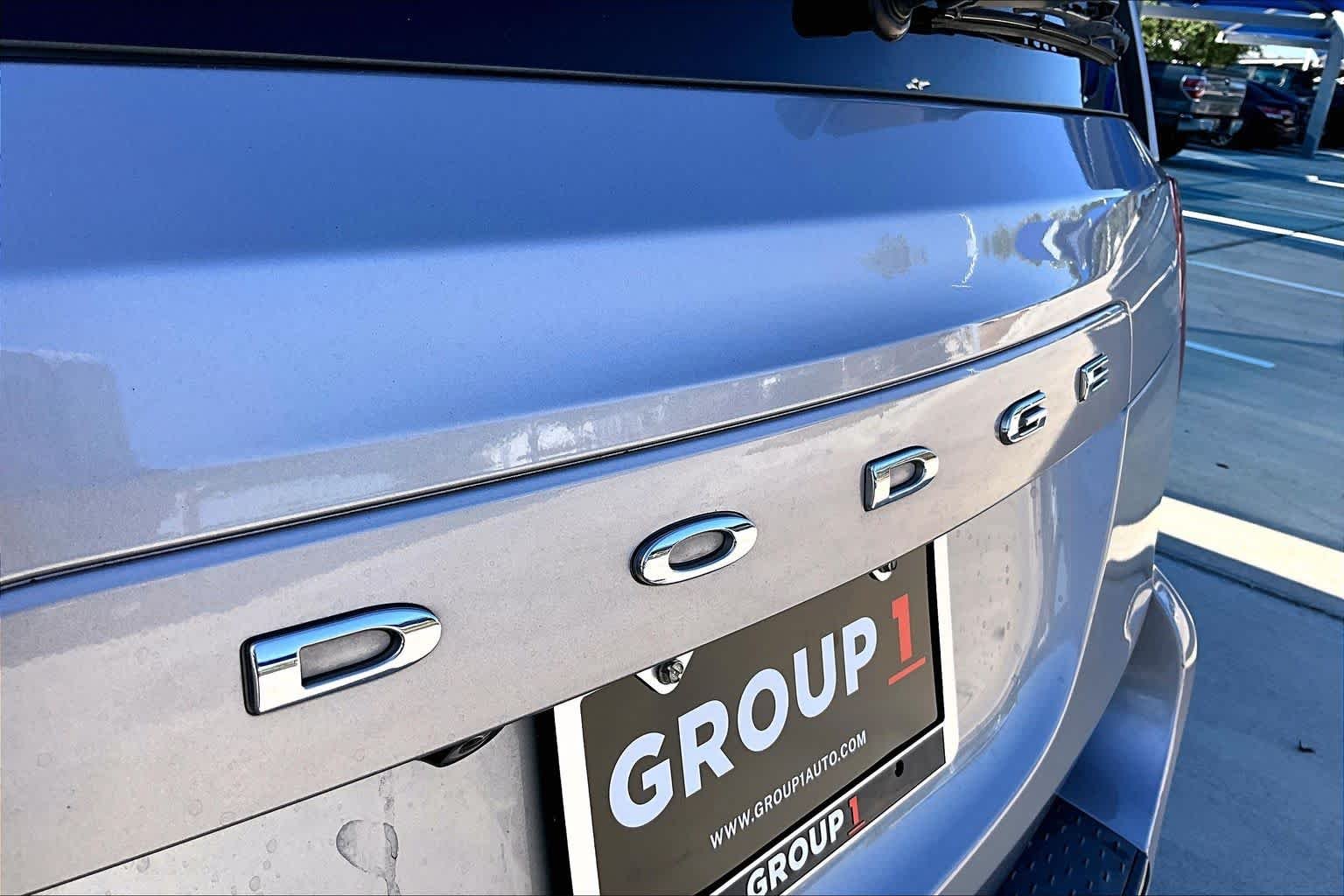 Used 2019 Billet Clearcoat Dodge SE Plus image 30