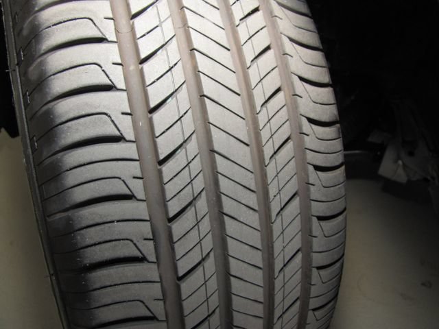 Certified Used 2026 Platinum White Pearl Honda Sport-L image 58