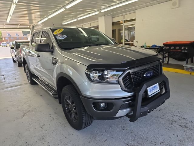 Used 2023 Silver Ford XLT image 7