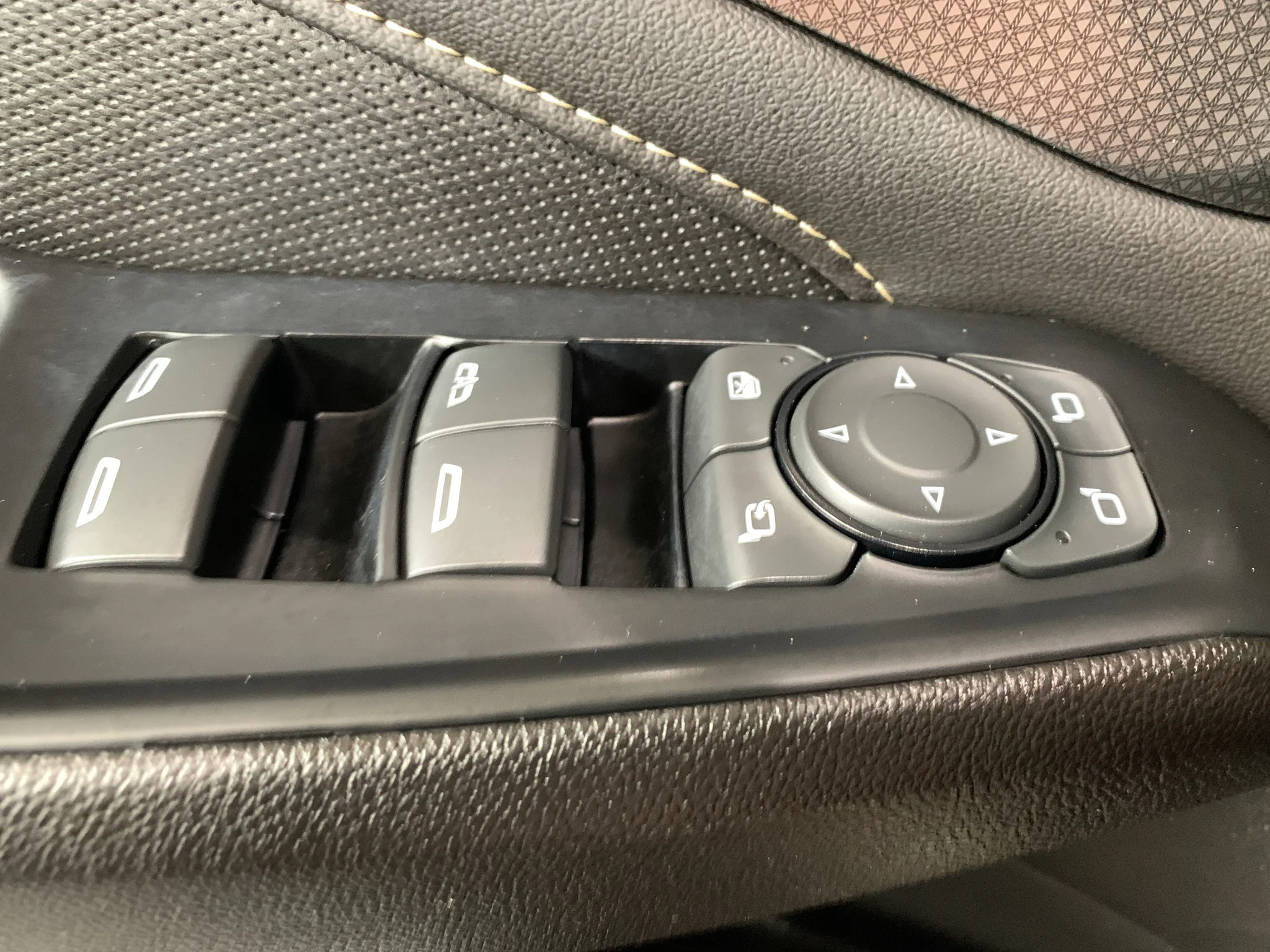 Used 2023 MOSAIC BLACK METALLIC Chevrolet Premier image 34