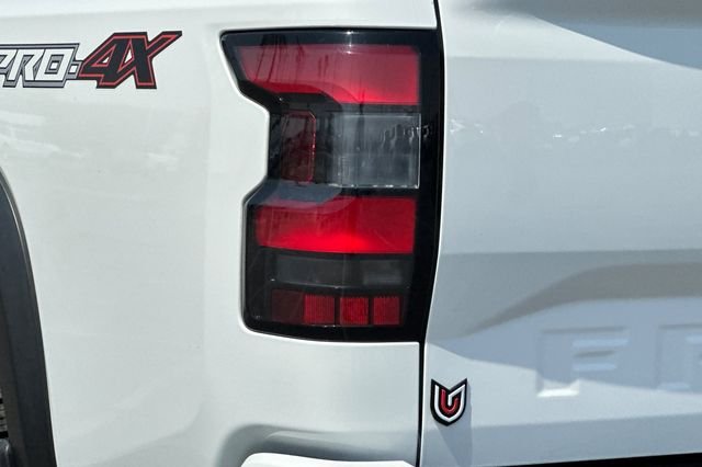 Used 2023 White Nissan PRO-4X image 25