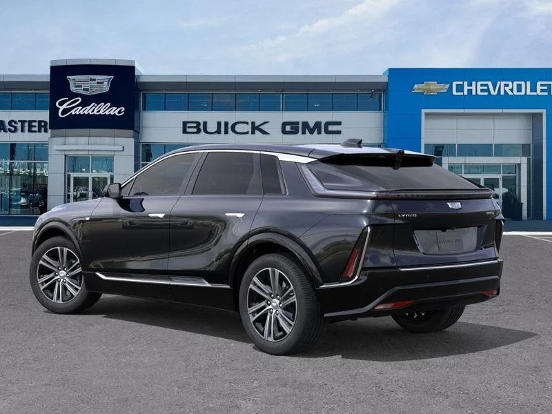 Used 2025  Cadillac Luxury image 3