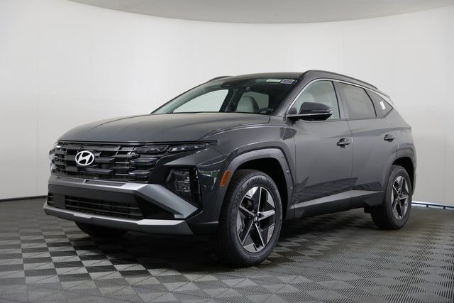 Used 2026 Gray Hyundai SEL Premium image 2