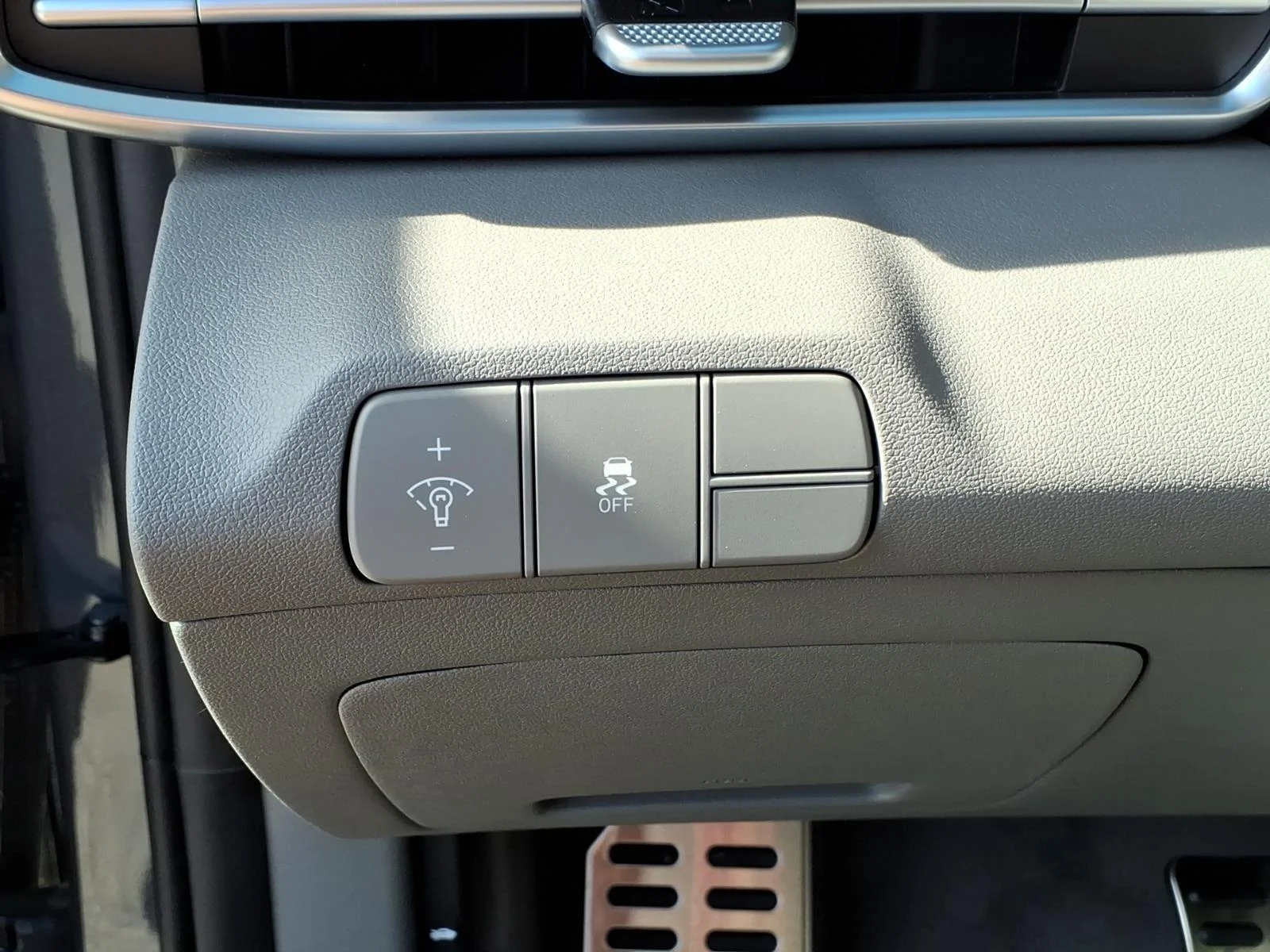 New 2026 Ecotronic Gray Hyundai SEL Sport image 25