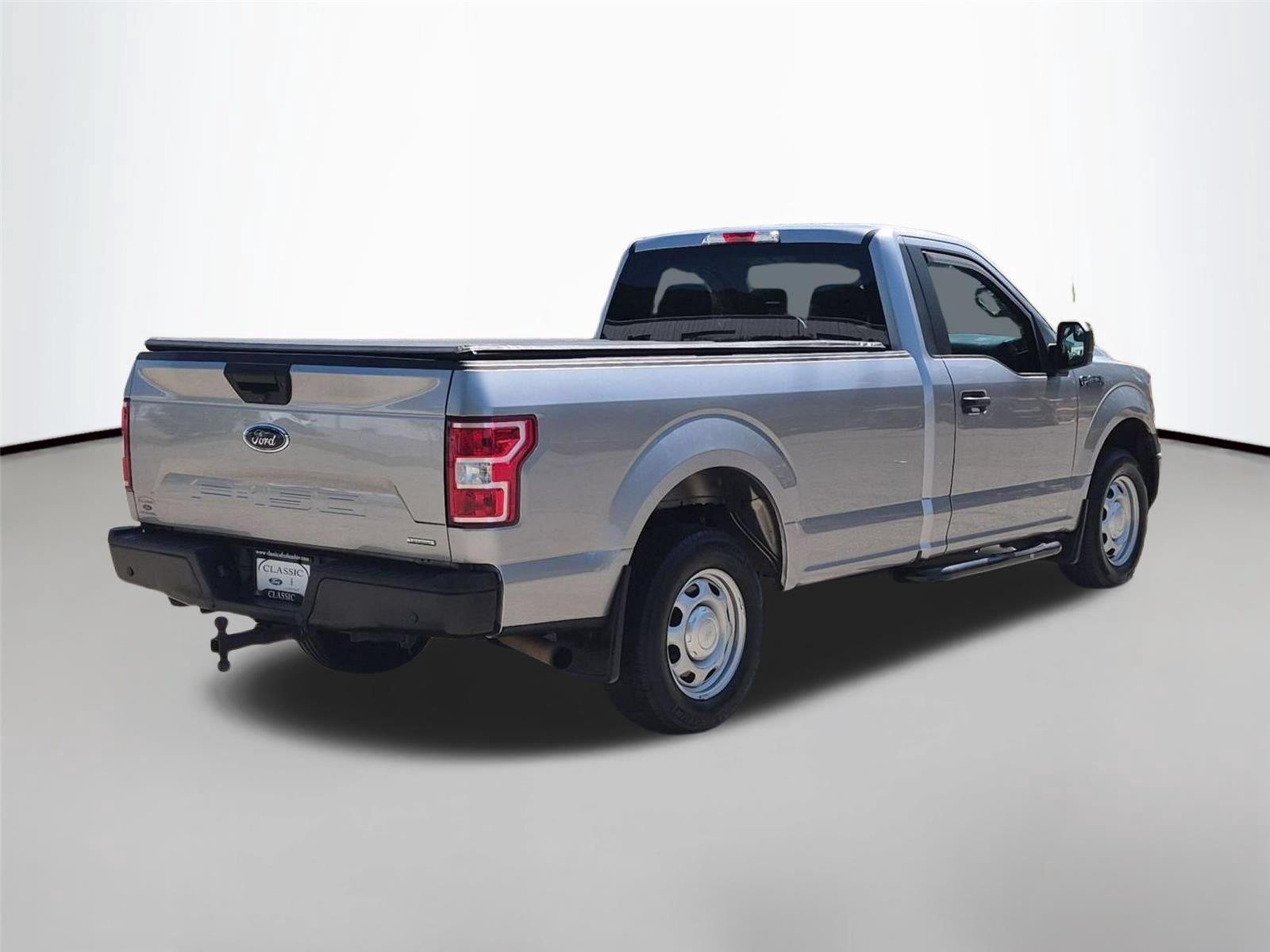 Used 2020  Ford XL image 5