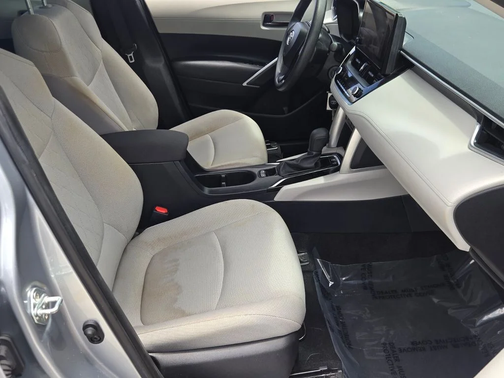 Used 2023 Silver Toyota L image 16