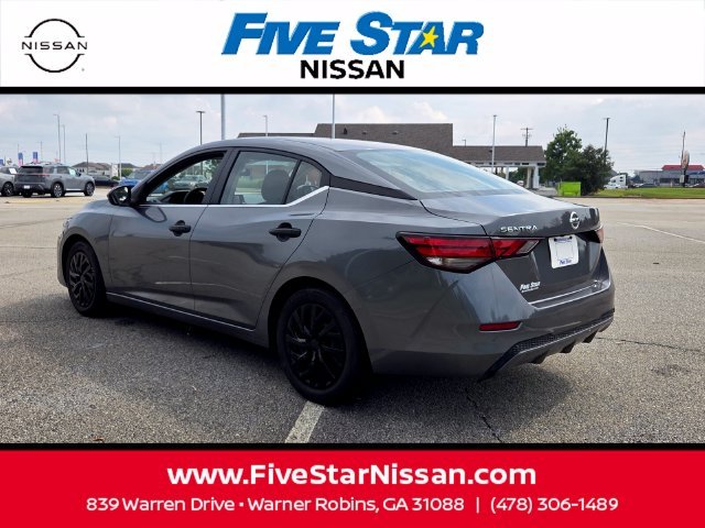 Used 2025 Gray Nissan S image 9