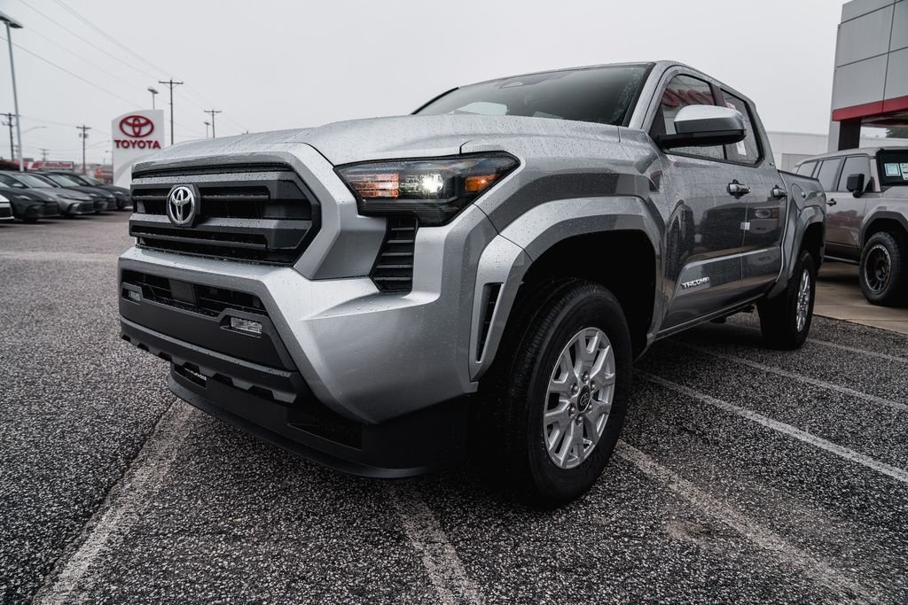 New 2026 Celestial Silver Metallic Toyota  SR5 image 3