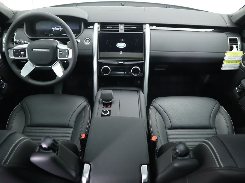 Used 2025 Fuji White Land Rover S image 14