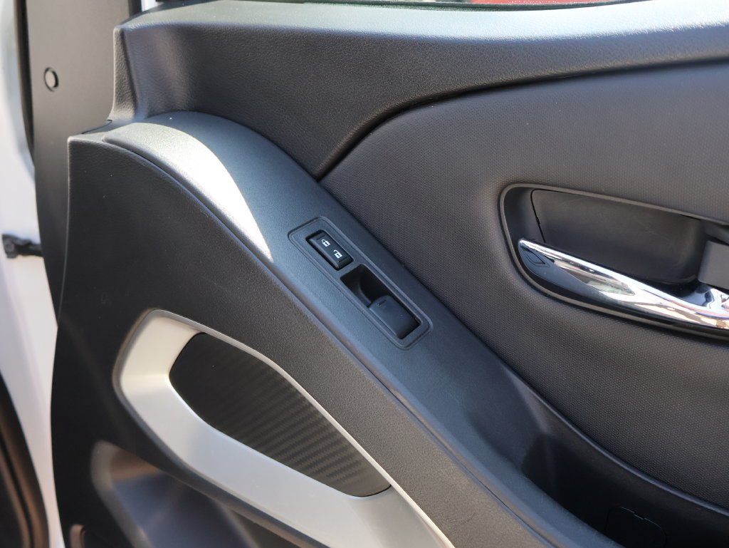 2022 Nissan Frontier SV - Photo 8