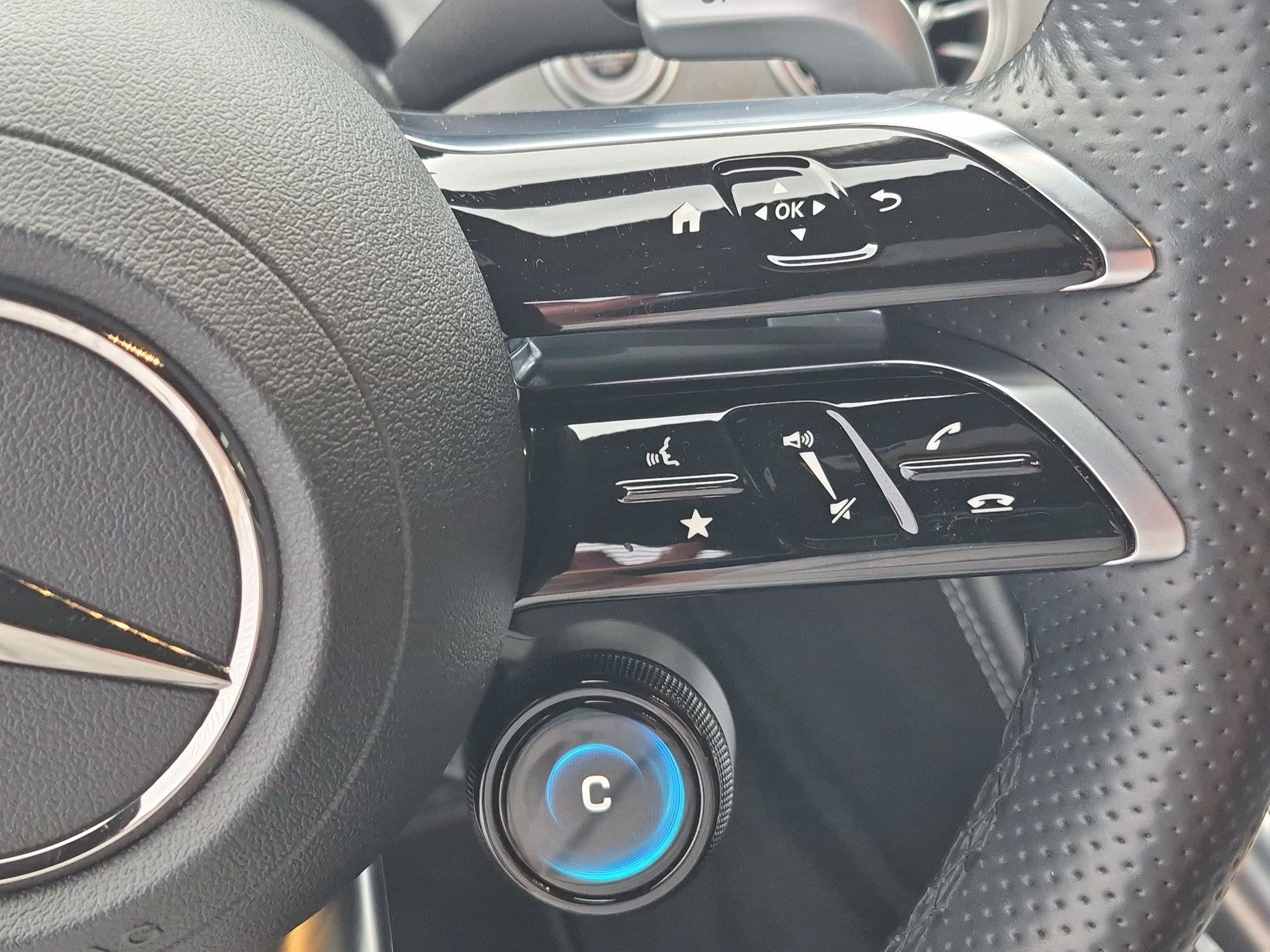 Used 2023 MANUFAKTUR Graphite Gray Magno Mercedes-Benz AMG® GT 53 image 18