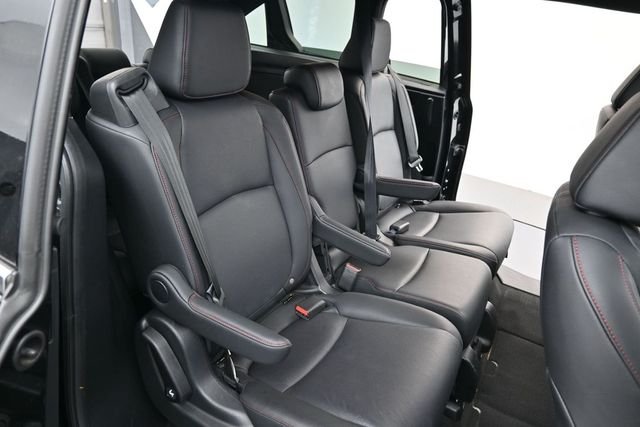 Used 2025  Honda Sport-L image 34
