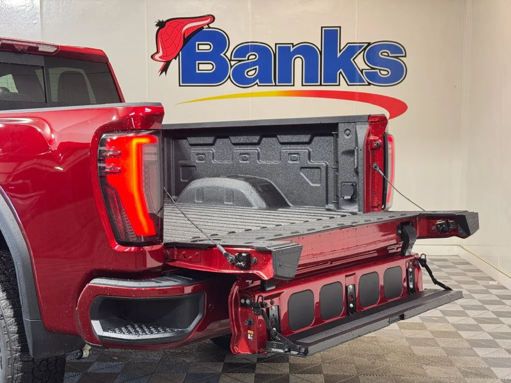 2026 GMC Sierra 3500HD AT4 - Photo 8