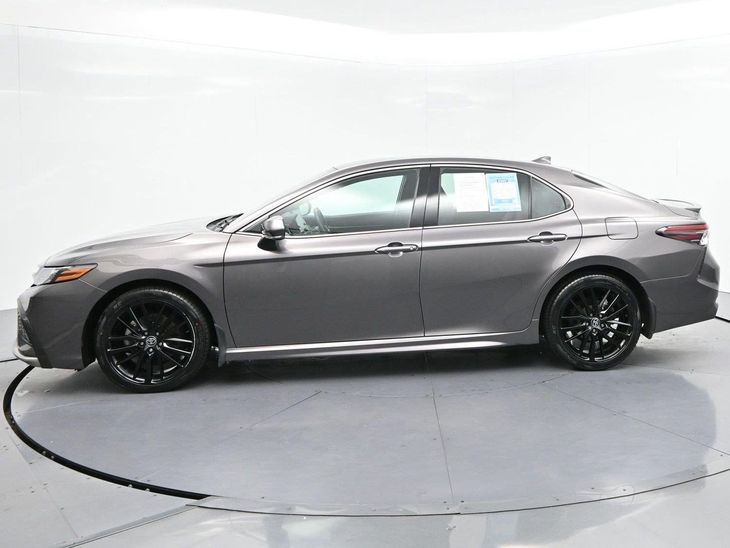Used 2022 Predawn Gray Mica Toyota XSE image 4